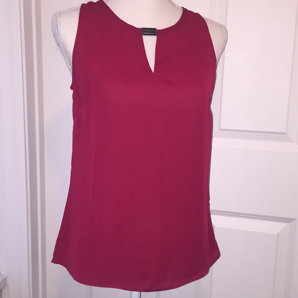 Chinese Laundry Peephole Tank Top - Red Sleeveless Top - Picture 1 of 6